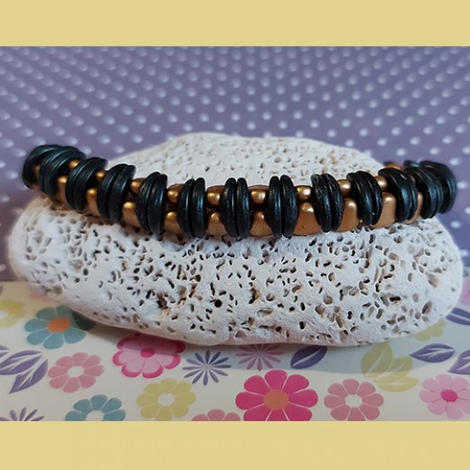 Bracelet SO Cute Bead Bundle - Forest Green and Gold